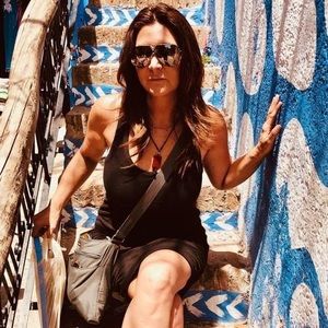 Meet your Posher, Atousa